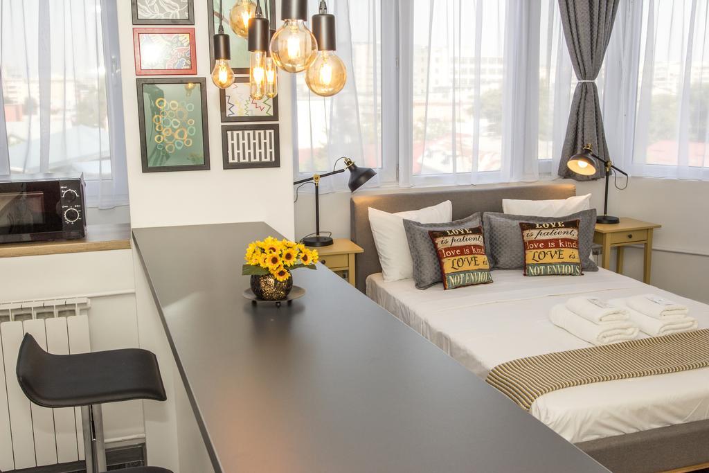 Studio L By Mrg Apartments Bukarest Exteriör bild
