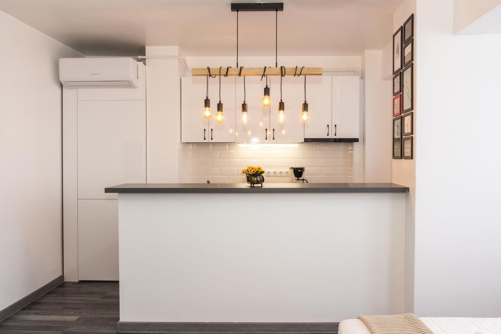 Studio L By Mrg Apartments Bukarest Exteriör bild